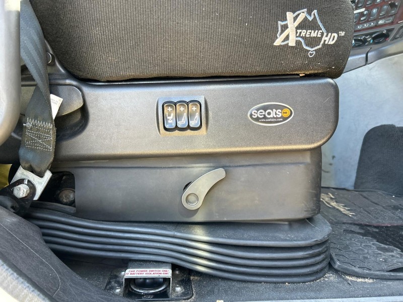 2019 Freightliner Coronado 114 