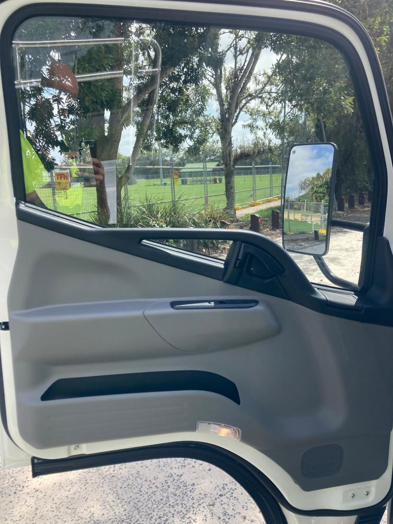 2024 Fuso Canter 515 LIDERKIT LIGHTWEIGHT BODY AND LOADER 