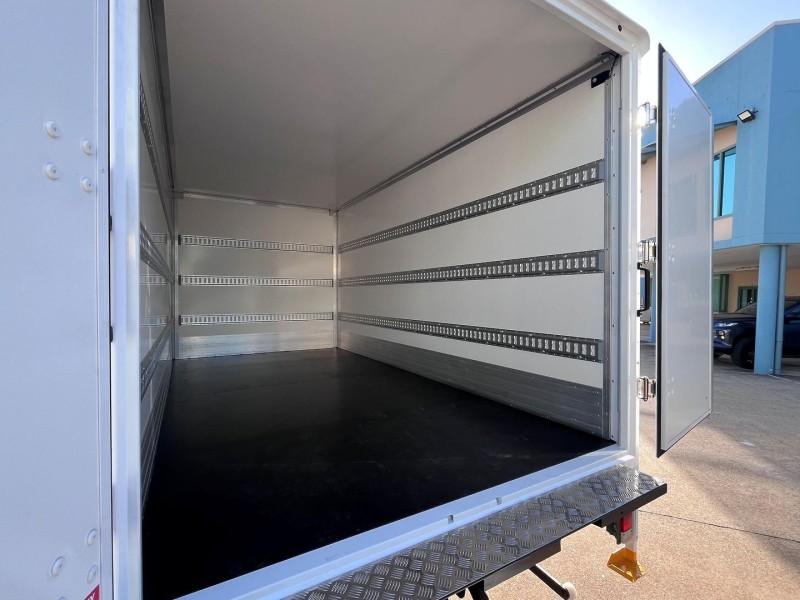 2024 Fuso Canter 515 LIDERKIT LIGHTWEIGHT BODY AND LOADER 