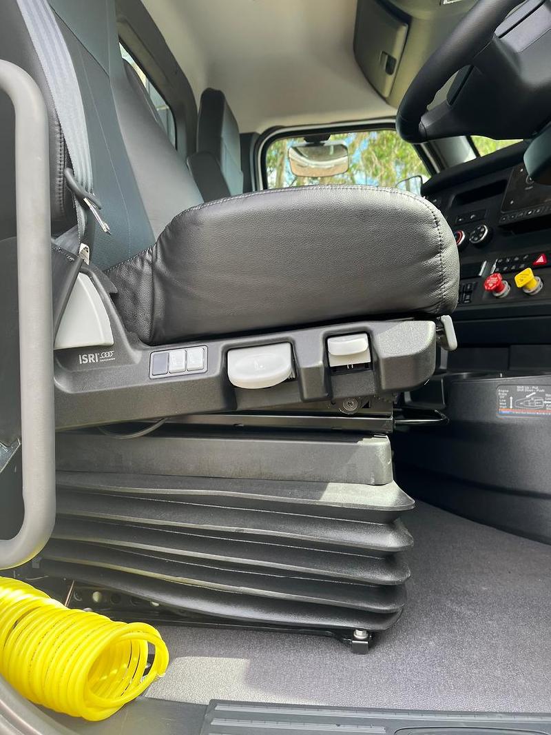 2024 Freightliner Cascadia 116 