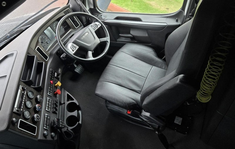 2021 Freightliner Cascadia 126 12 SPEED AUTOMATED MANUAL DETROIT TRANSMISSION 