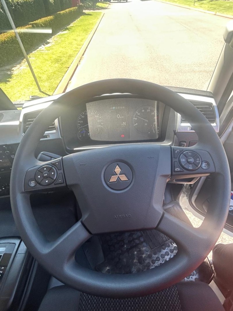 2025 Fuso Fighter 1224 Auto Traytop 