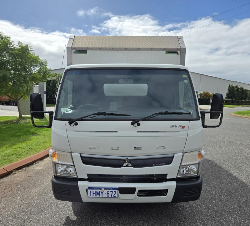 2021 Fuso Canter 515 