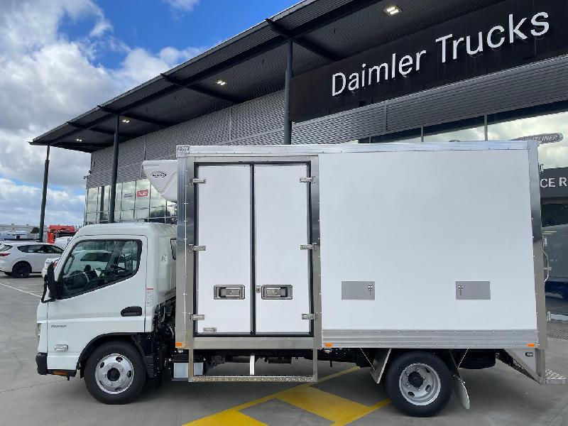 2025 Fuso CANTER 515 Narrow Cab 3 Pallet Fridge 