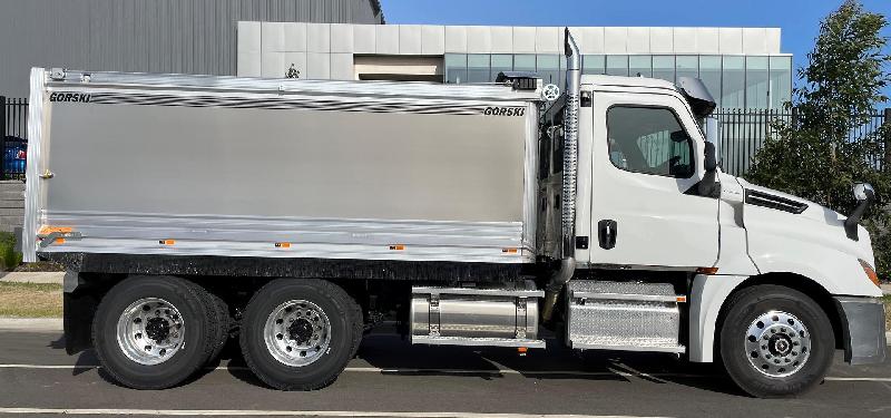 2024 Freightliner Cascadia 126 Tipper 