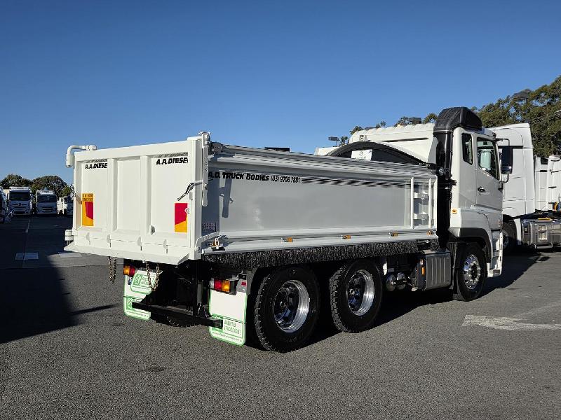 2023 Fuso Shogun FV74 460 