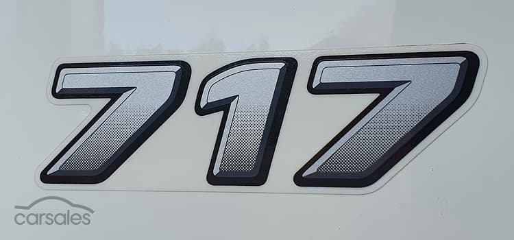 2015 Hino 300 Series 717 WHITE