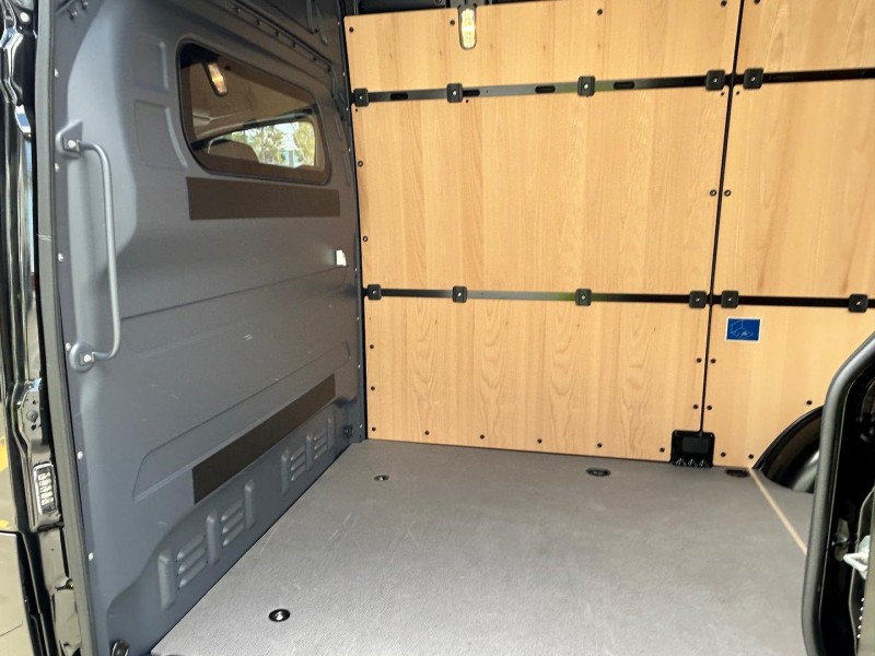 2024 Mercedes-Benz Sprinter 315CDI Medium Wheelbase Auto RWD 