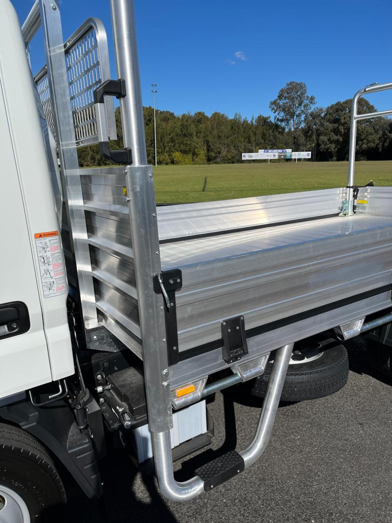 2026 Fuso Canter 515 Alloy Tray Ideal for Tight spots or Replace the Work Ute 