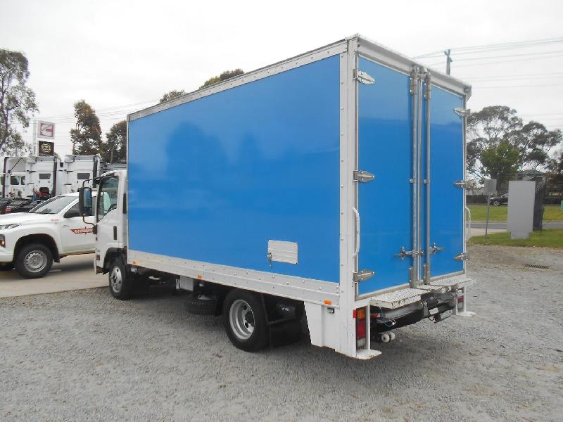 2019 Isuzu Nnr 45 150 