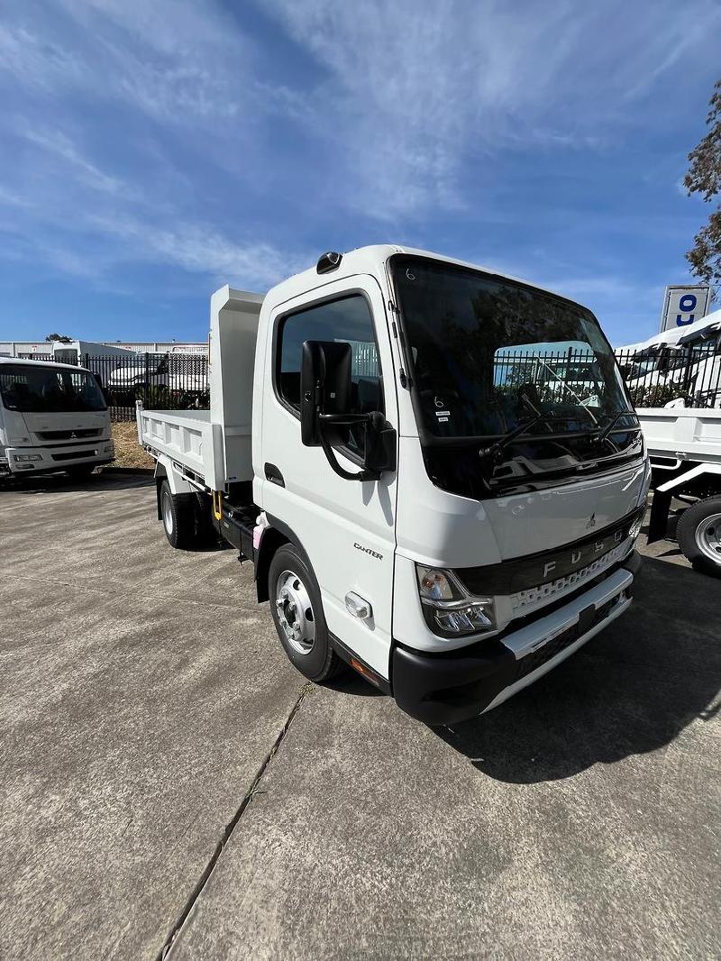 2025 Fuso Canter 815 815 TIPPER