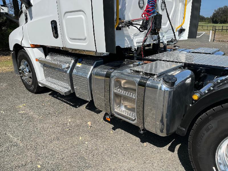 2025 Freightliner Cascadia 126 Microwave TV Cabinets and Custom Air Con ready 