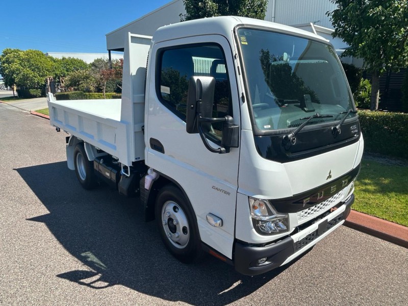2025 Fuso Canter 615 Tipper Ex Demo 
