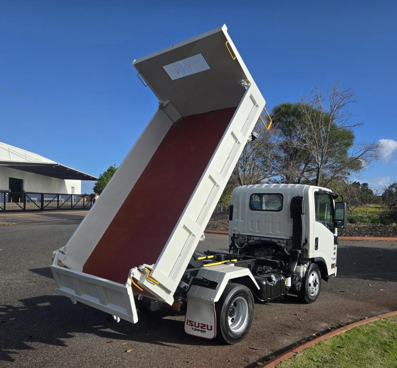 2022 Isuzu N Series NMR 60/45-150 