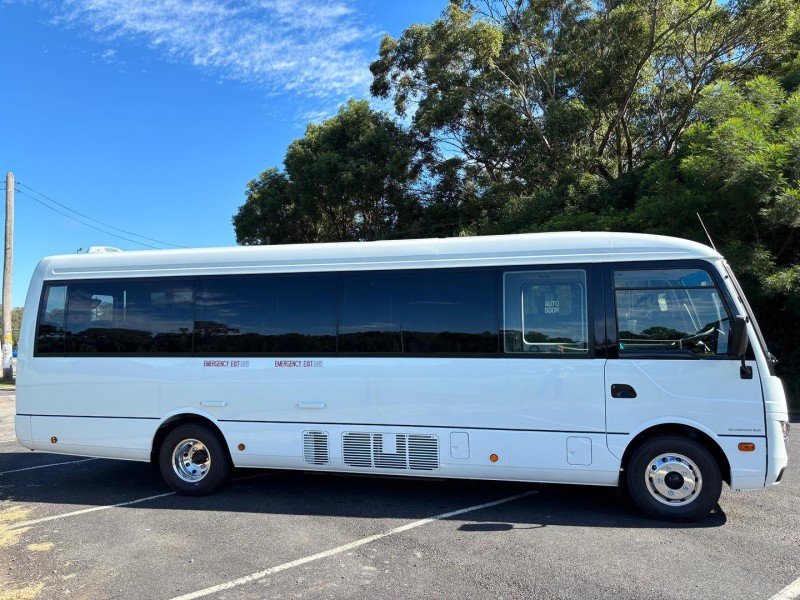 2026 Fuso Rosa Deluxe 22 Seater 