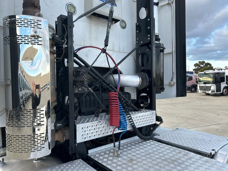 2017 Freightliner Argosy 101 