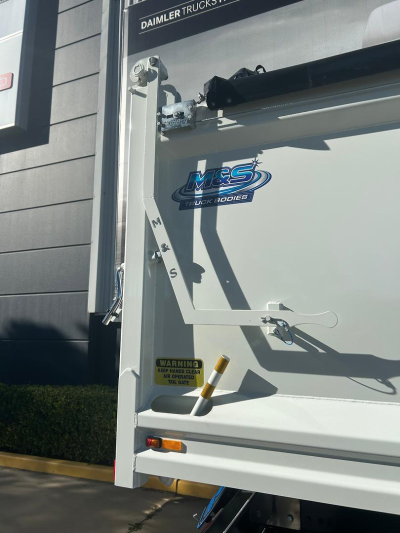 Velocity Truck Centers Australia