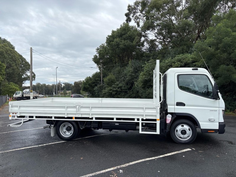 2026 Fuso Canter 515 