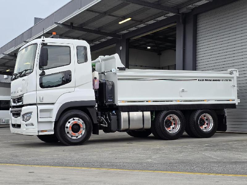 2024 Fuso Shogun FV74 460 