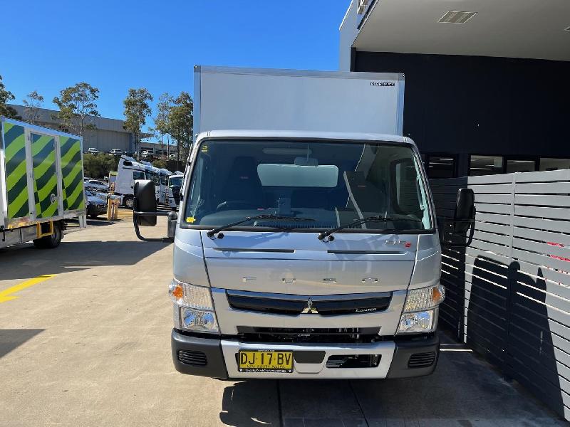2023 Fuso Canter 515 