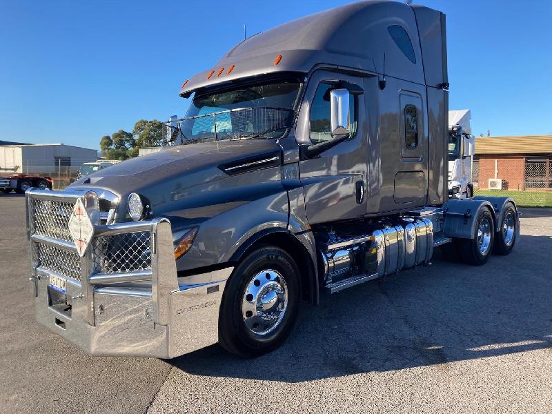 2019 Freightliner Cascadia 126 Cascadia 126 