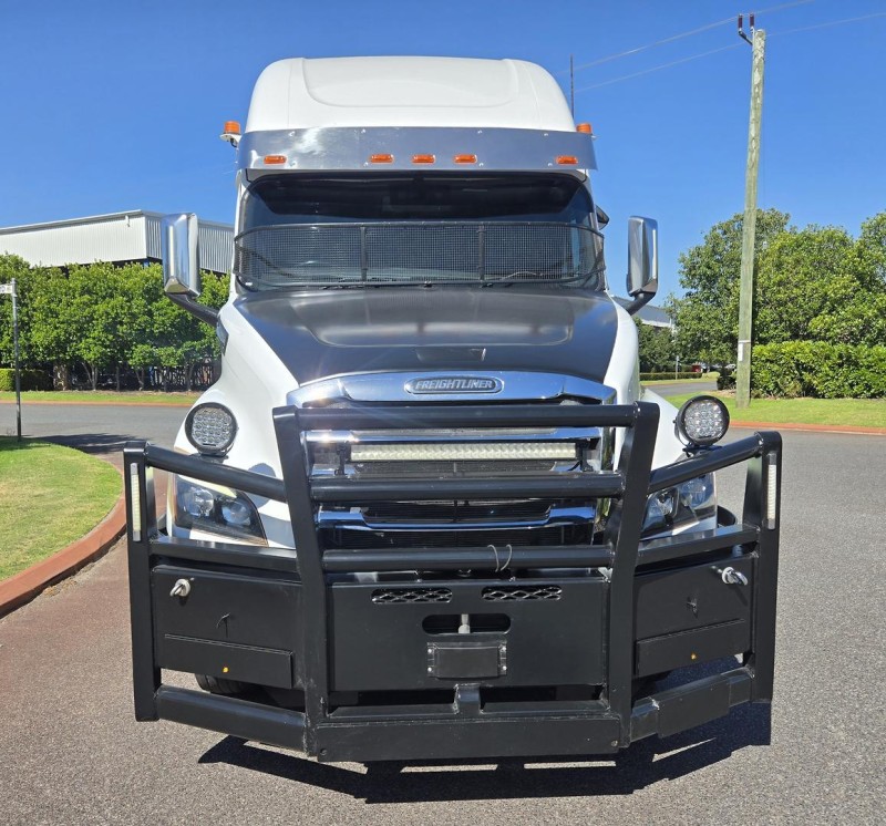 2021 Freightliner Cascadia 2021 FREIGHTLINER 126 CASCADIA PRIME MOVER 