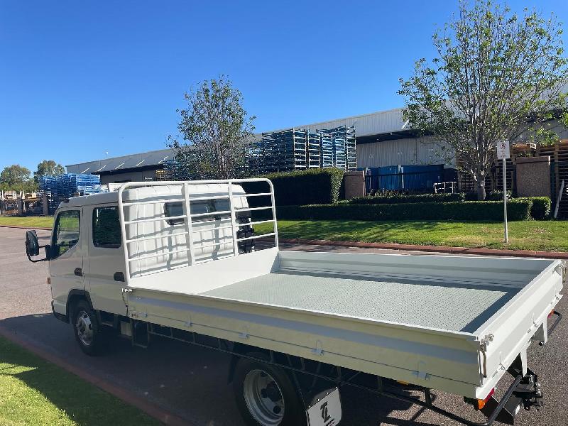 2023 Fuso Canter 815 