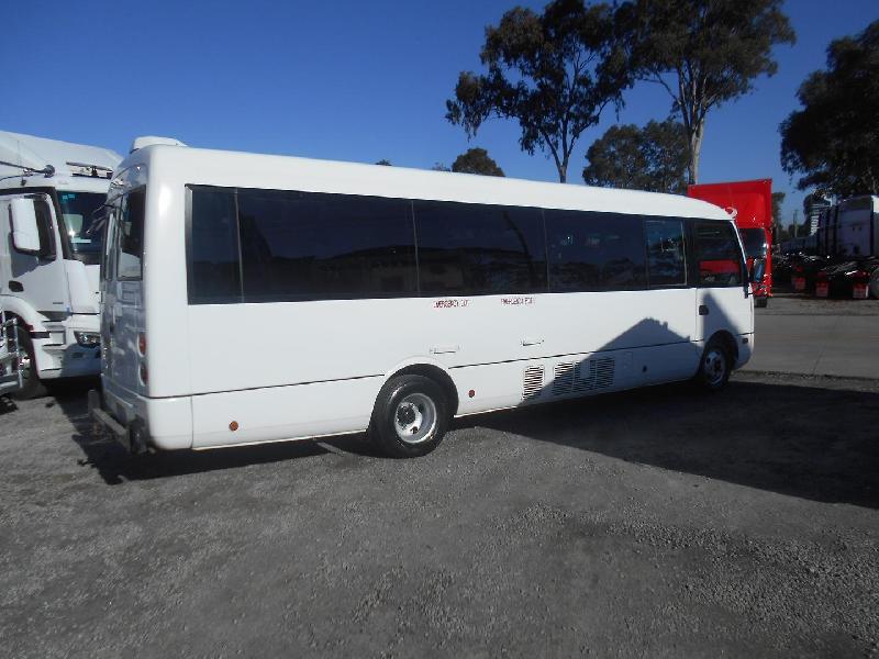2018 Mitsubishi Fuso ROSA DELUXE 25 SEATER AUTOMATIC BUS 