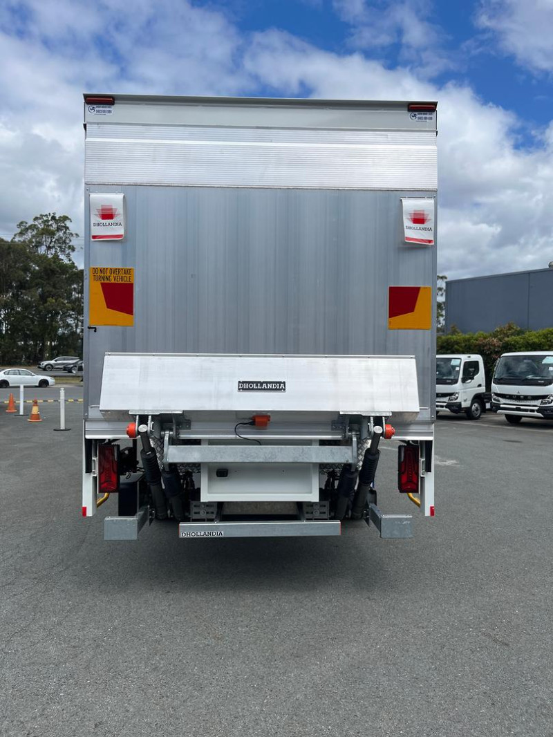 2026 Fuso Shogun FV84 400 Curtainsider 8700mml with a 3T DHollandia Tailgate 