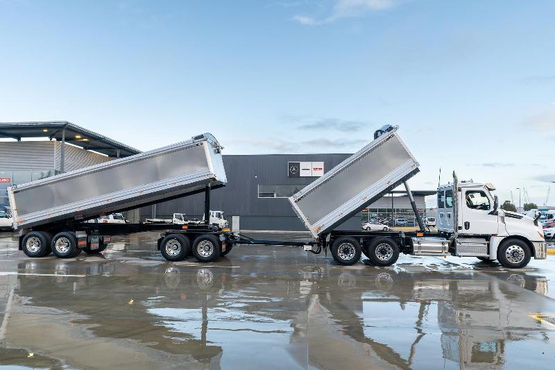 2024 Freightliner Cascadia 