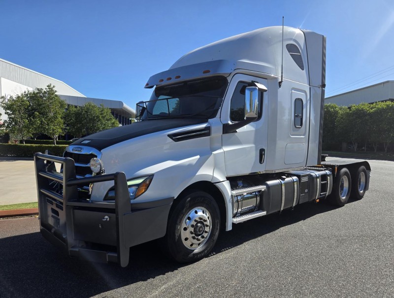 2021 Freightliner Cascadia 116 AS HIGHROOF 6X4 PRIME MOVER 