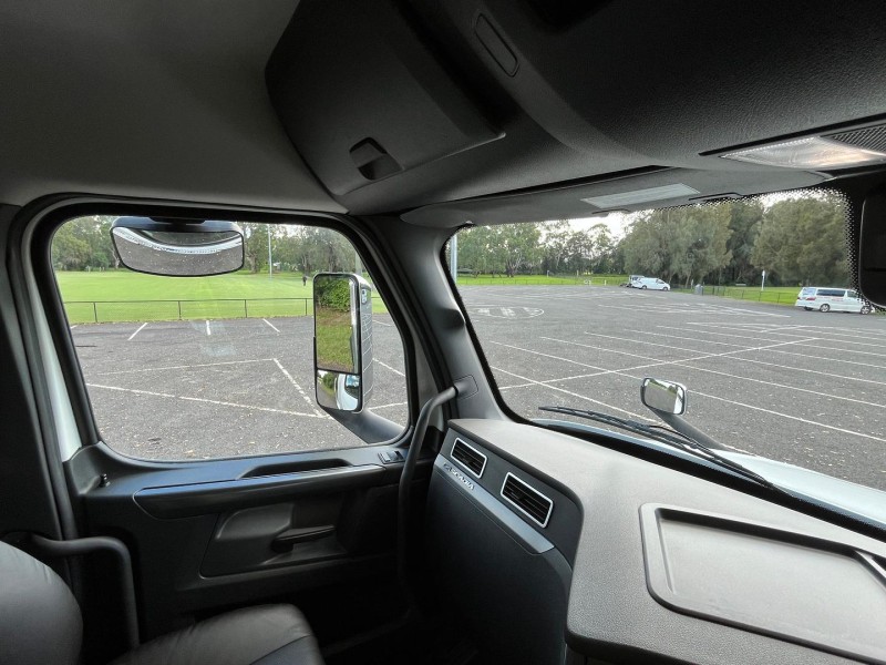 2024 Freightliner Cascadia 126 Tipper ENQUIRE ABOUT A PRICE 