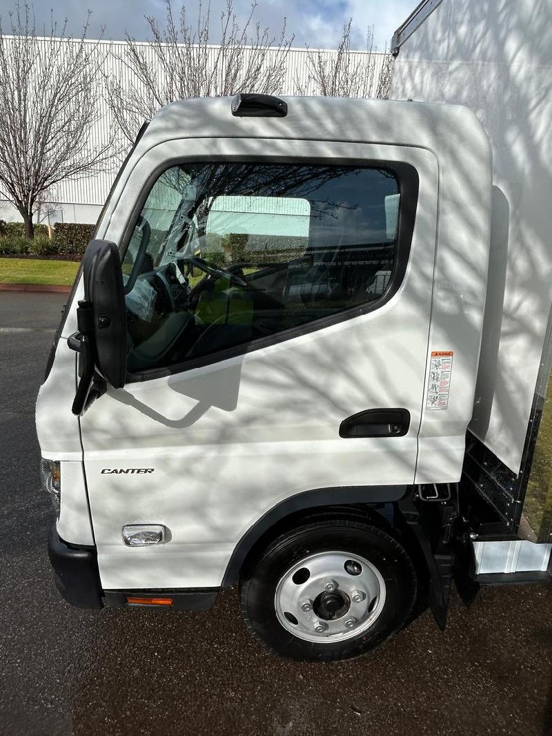 2025 Fuso 515 CANTER Pantech 