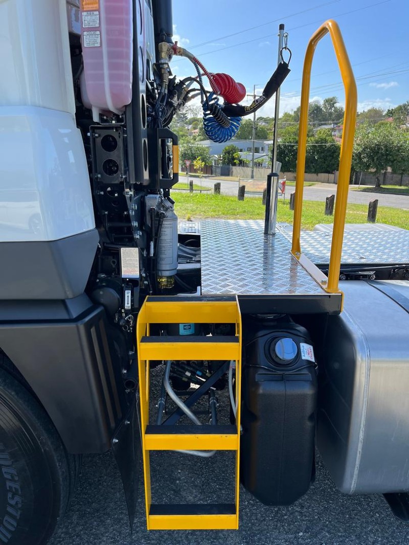 2024 Fuso Shogun FV74 460 PRIME MOVER 