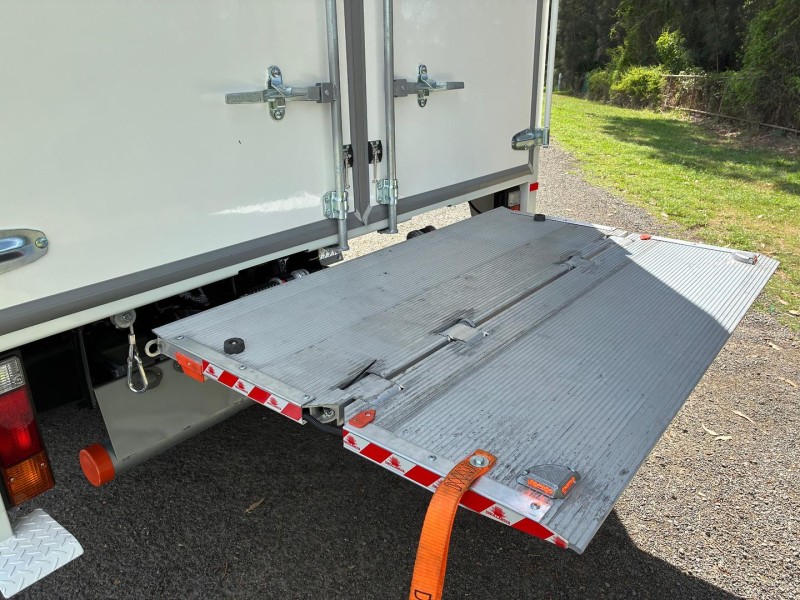 2025 Fuso Canter 615 Car or Light Truck Licence rating available 