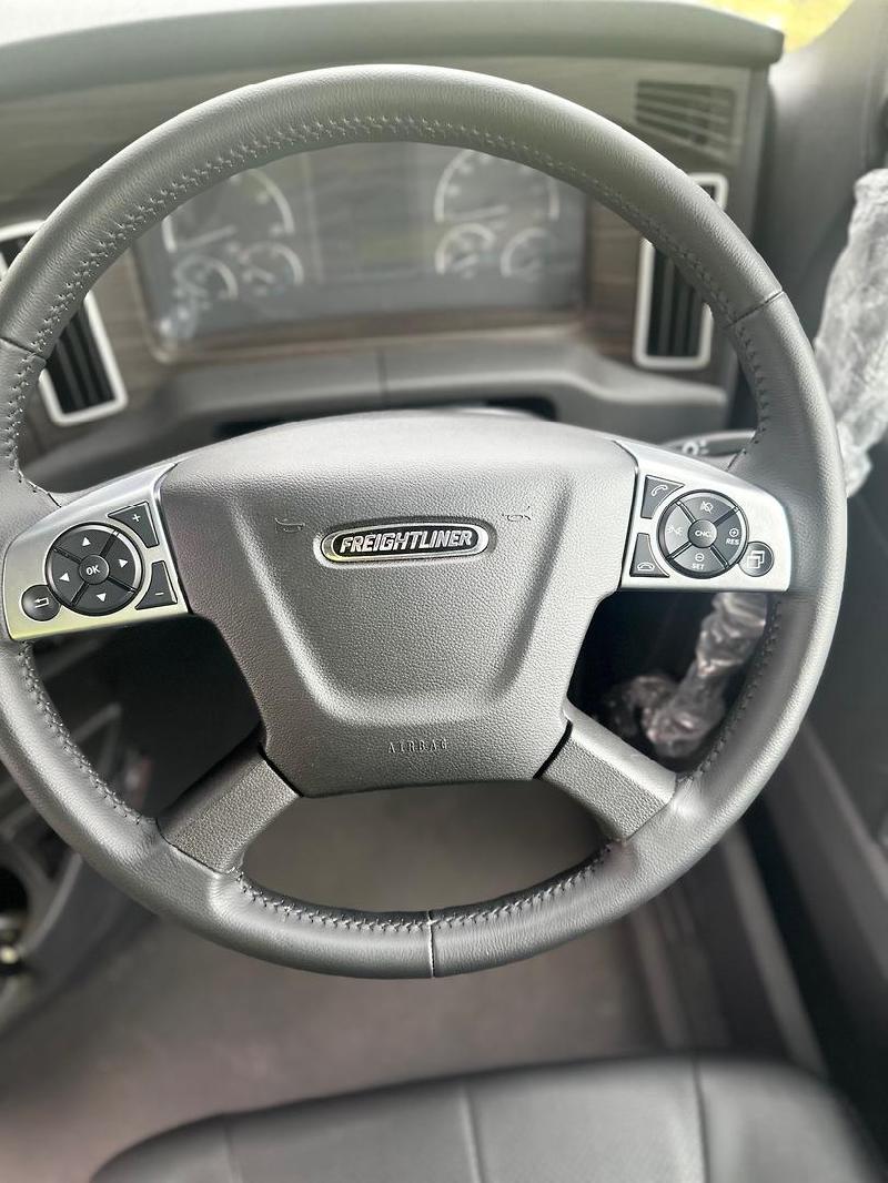 2024 Freightliner Cascadia 116 Freightliner Cascadia 116 