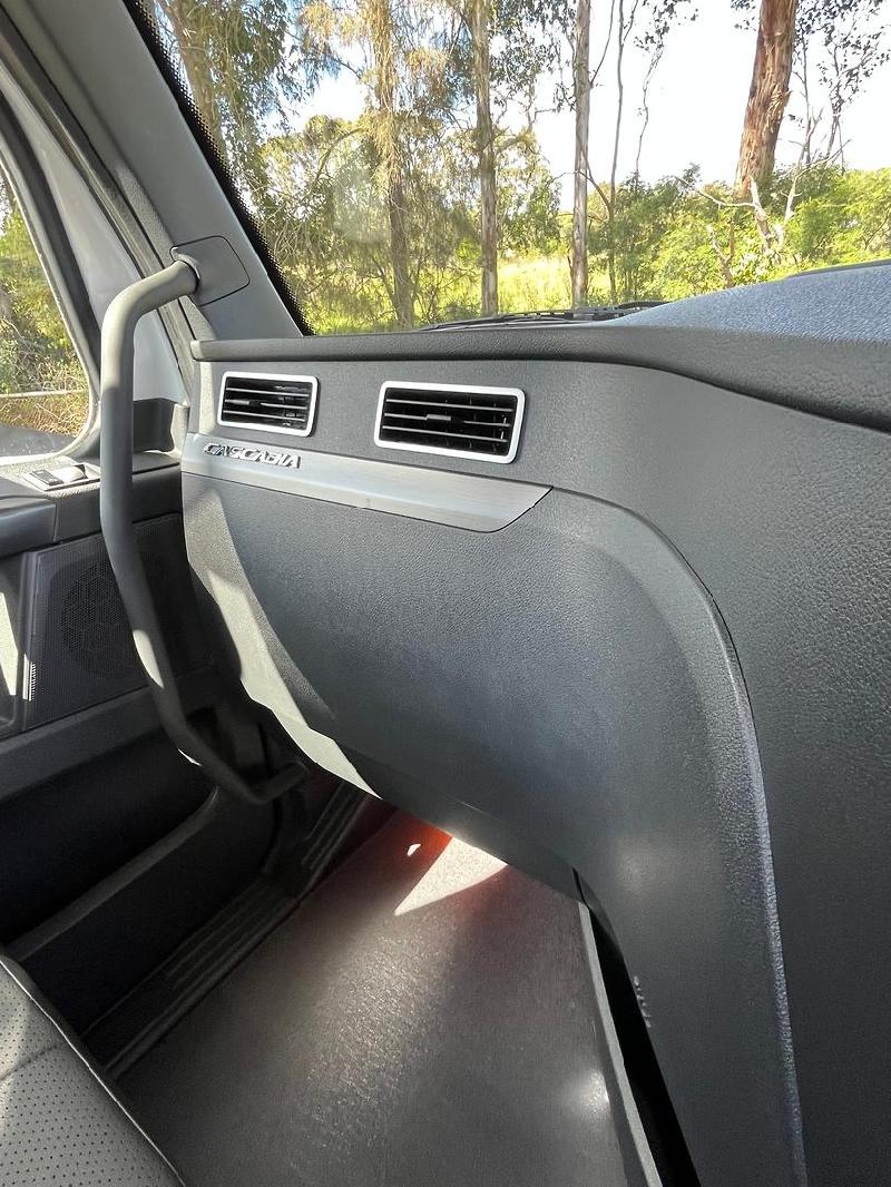 2023 Freightliner Cascadia 126 Ex Demo 