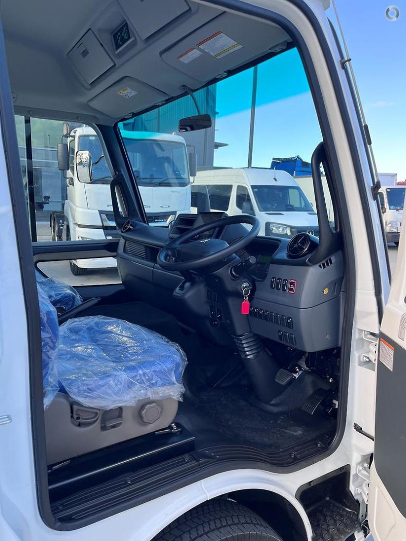 2025 Fuso ROSA 25 SEAT DELUXE 