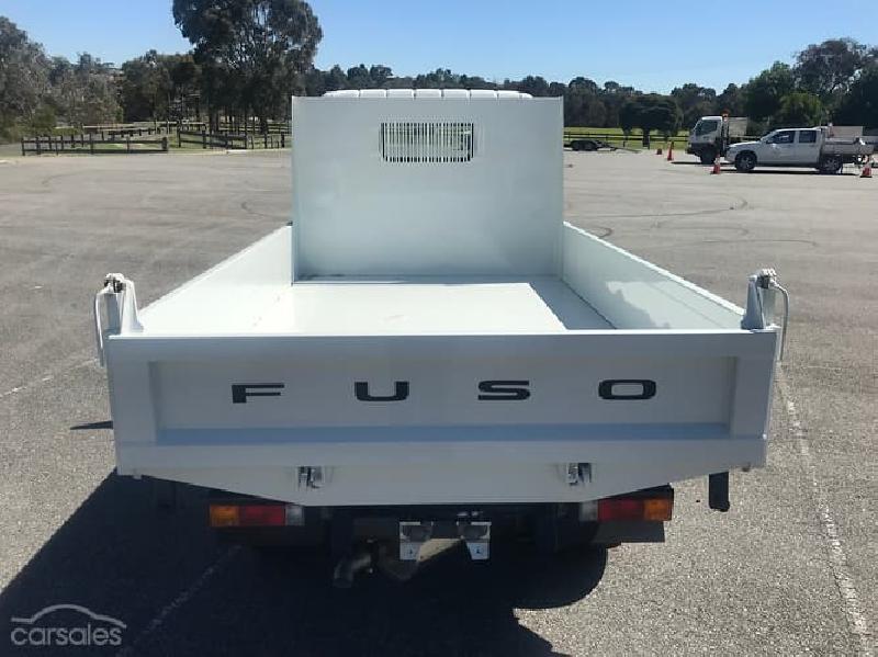 2024 Fuso CANTER 615 MANUAL FACTORY TIPPER 