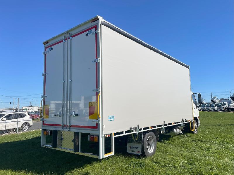 2024 Fuso Fighter 1224 e6 10 Pallet Curtainsider 