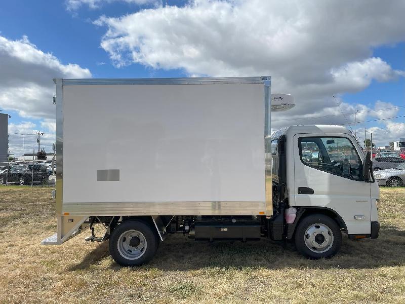2024 Fuso Canter 515 