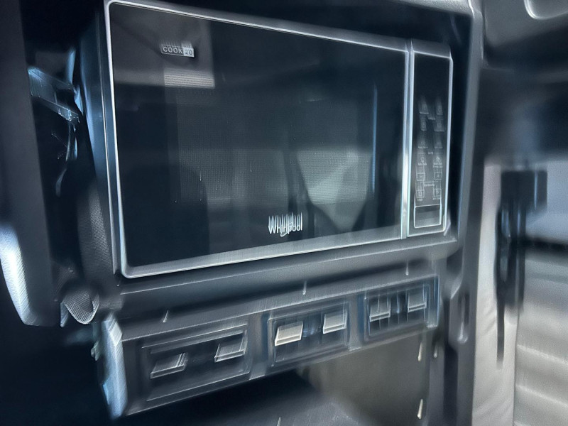 2022 Freightliner Cascadia 126 Available now 