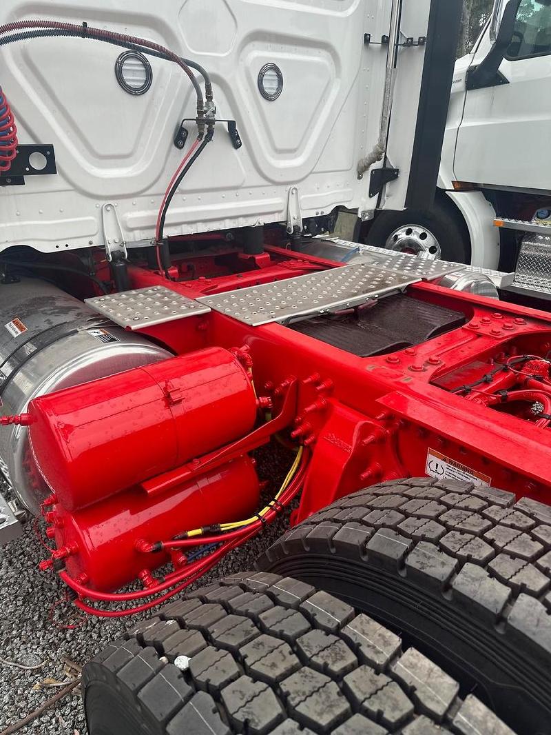 2024 Freightliner Cascadia 116 Freightliner Cascadia 116 