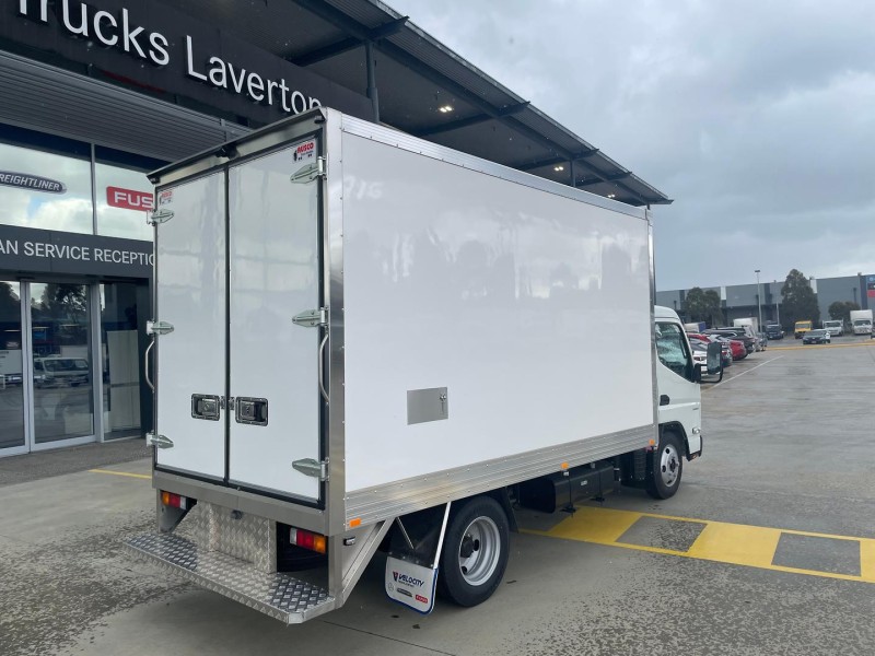 2025 Fuso Canter 515 Fridge 