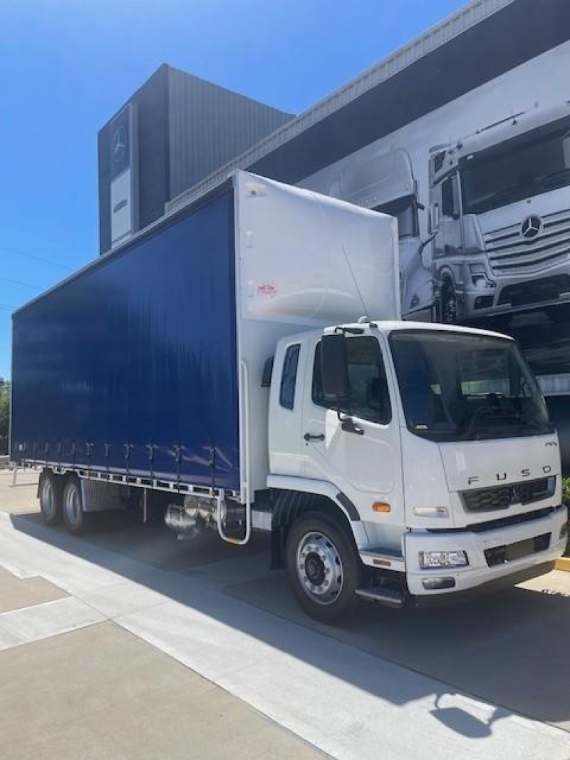 2024 Fuso Fighter 2427 Fighter 2427 Curtainsider