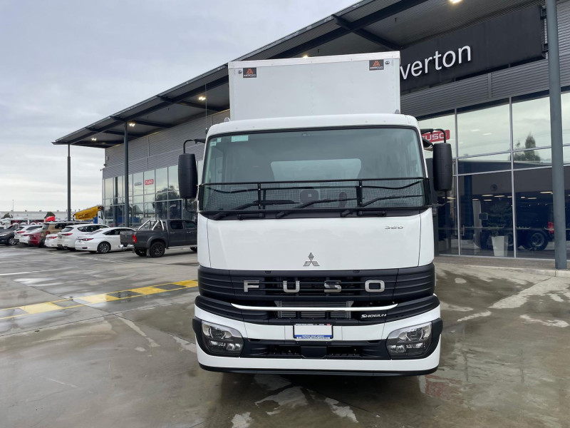 Velocity Truck Centers Australia