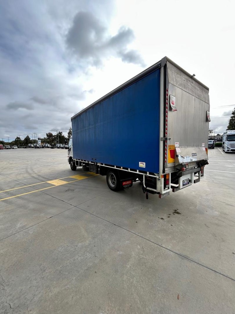 2022 Fuso Fighter 1124 10 Pallet Curtainsider 