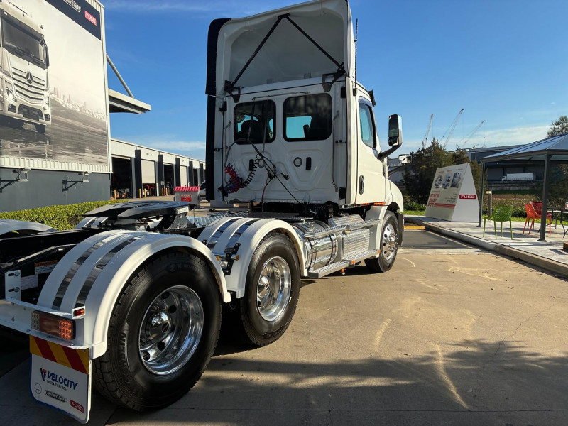 2025 Freightliner Cascadia 116 Prime Mover 