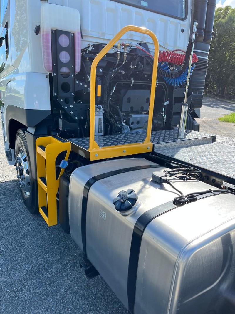 2024 Fuso Shogun FV74 460 PRIME MOVER 