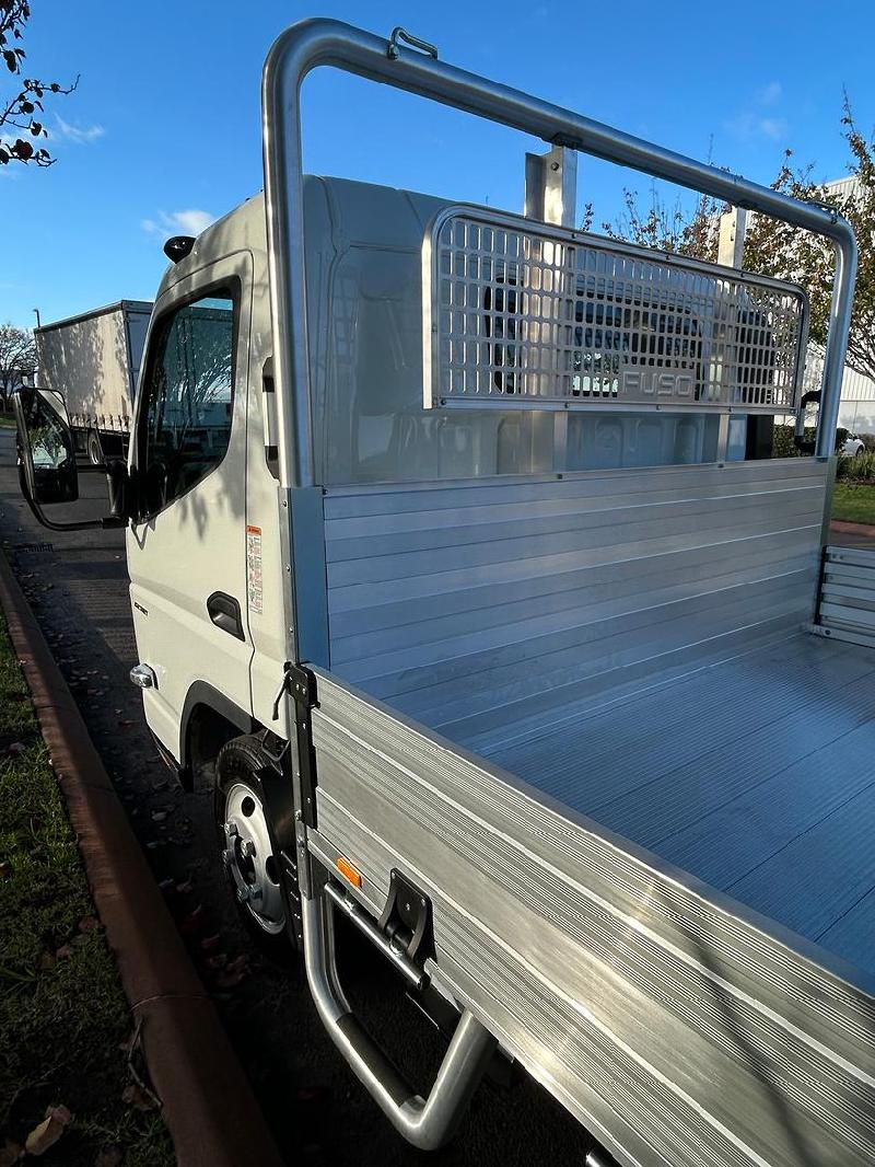 2025 Fuso 515 CANTER 